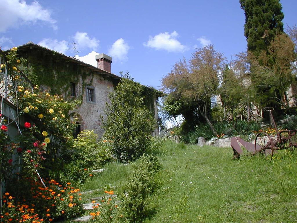 Agriturismo Poggio Ai Grilli غامباسي تيرمي المظهر الخارجي الصورة